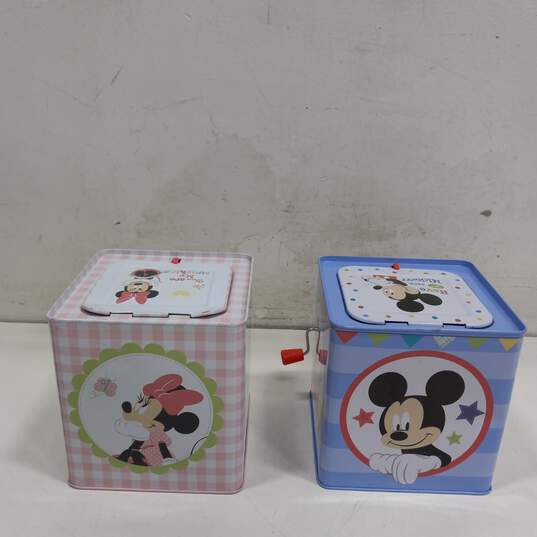 Disney Mickey & Minnie Jack-in-the-Box Toys image number 3