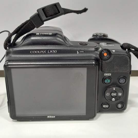 Pair Of Cameras: Nikon Coolpix L830 And Kodak Pixpro AZ252 DSLR Digital Cameras image number 3