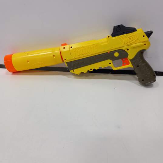 4PC Nerf Assorted Nerf Gun Bundle image number 7