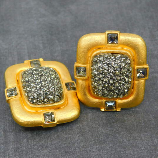 Vintage Linda Levinson Rhinestone Gold Tone Clip On Earrings 47.4g image number 1
