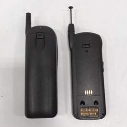2 Vintage Qualcomm Cell Phones with Chargers alternative image