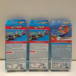 Lot of 3 Hot Wheel Action Packs alternative image