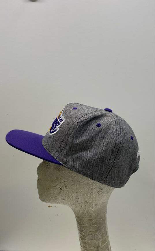 Mitchell & Ness Los Angeles Lakers Snapback Cap image number 4