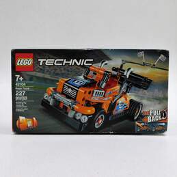 Sealed Lego Technic: Race Truck 42104