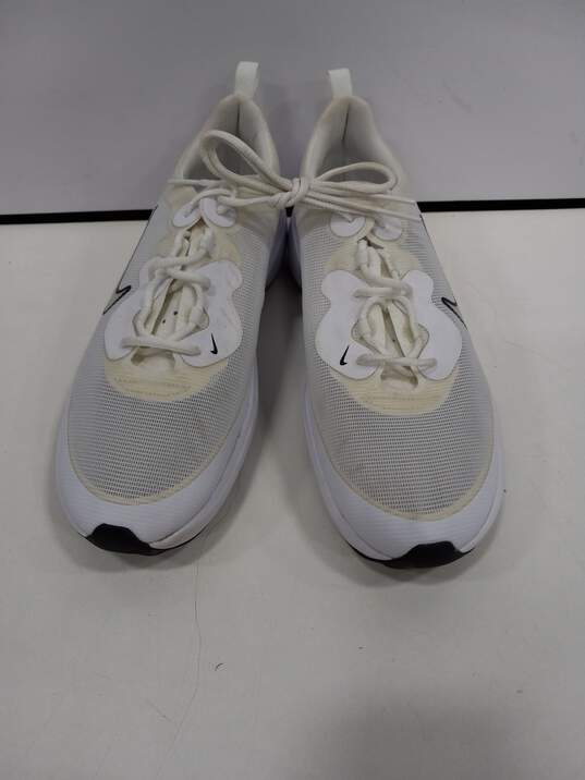 Nike Women's White Sneakers Size 8.5 image number 1