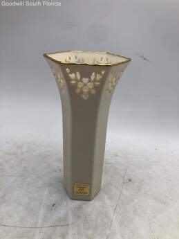 Lenox Shelburne Vase Small alternative image