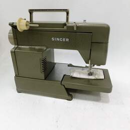 Singer HD110-C Heavy Duty Sewing Machine W/ Pedal P&R alternative image