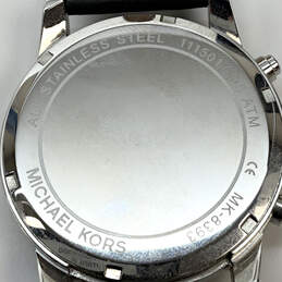 Designer Michael Kors MK-8393 Round Dial Stainless Steel Analog Wristwatch