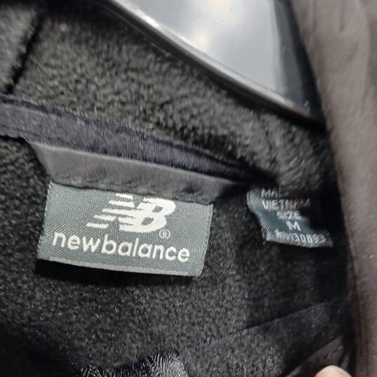 Women’s New Balance Full-Zip Hooded Track Jacket Sz M image number 3