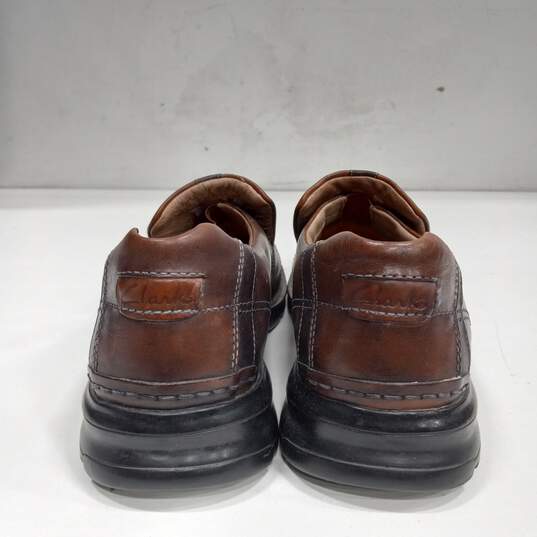 Clarks Men's Brown Leather Loafers Size 10.5M image number 4