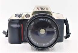 Nikon N60 35mm Film Camera w/ 2 Lenses, Manual & Case alternative image