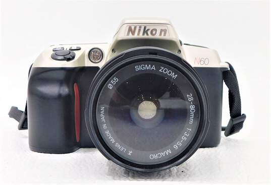 Nikon N60 35mm Film Camera w/ 2 Lenses, Manual & Case image number 2