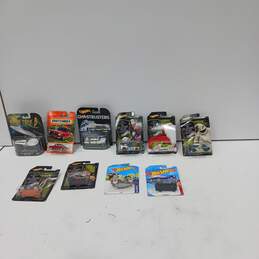 Hot Wheels & Other Die-Cast Vehicles Lot alternative image