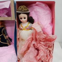 Bundle of 4 Assorted Madam Alexander Doll Company Dolls w/Boxes alternative image