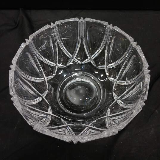 Clear Crystal Centerpiece Bowl image number 2