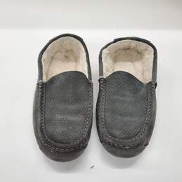 Koolaburra by Ugg Tipton Emboss Faux Fur Lined Gray Suede Slippers Men's Size 9
