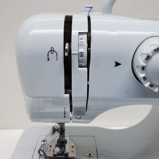 Lil Sew & Sew Michley Sewing Machine Untested IOB image number 6