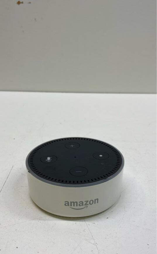 Lot of 4 Amazon Echo Dot image number 3