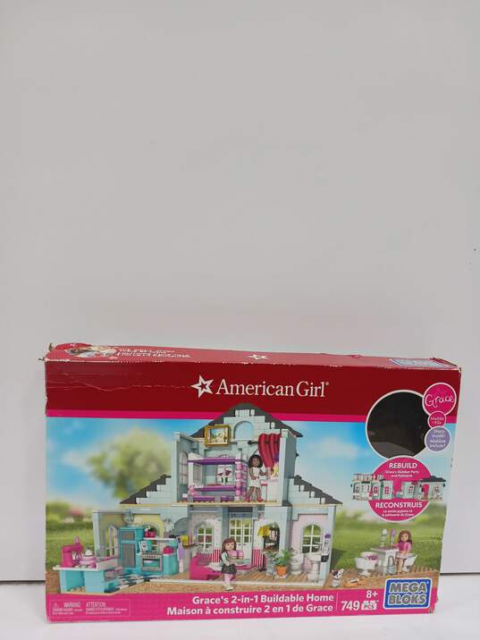 Mega Bloks American Girl Grace's 2-In-1 Buildable Home IOB image number 2