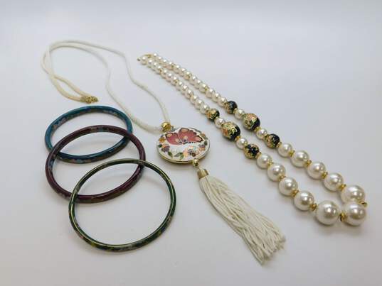 Vintage Cloisonné Faux Pearl Floral Enamel Bracelets & Necklaces 134.4g image number 1