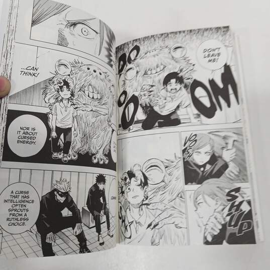 Jujutsu Kaisen Vol. 0, 1, 2,&18 Shonen Jump Comics image number 4
