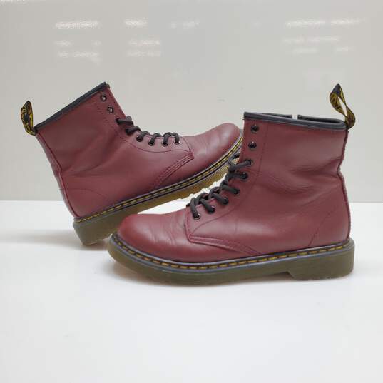 WOMEN'S DR. MARTENS 1460J LEATHER BOOTS SIZE 5 image number 1