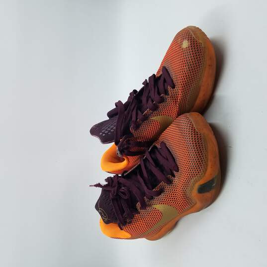 Nike Kobe 10 Sneaker Men's Sz 10 Orange/Burgundy image number 3