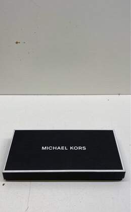 Michael Kors Men's Navy Pebble Leather Wallet Set (New)