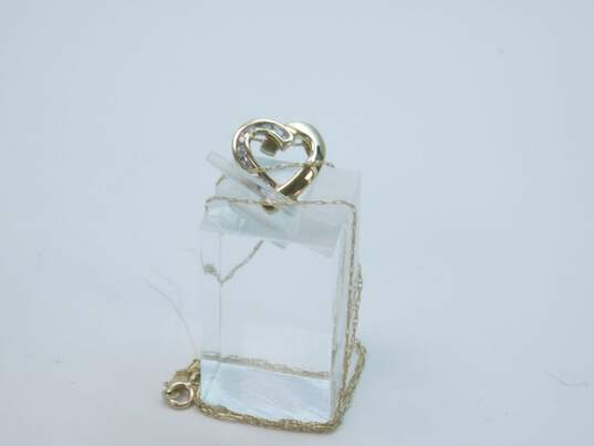 10K Yellow Gold Diamond Accent Ribbon Heart Pendant Necklace 1.5g image number 3