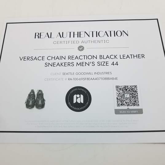 AUTHENTICATED Versace Chain Reaction Black Leather Sneakers Mens Size 44 image number 7