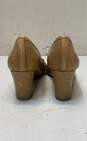 Tory Burch Snake Embossed Leather Chelsea Pumps Beige 8.5 image number 4