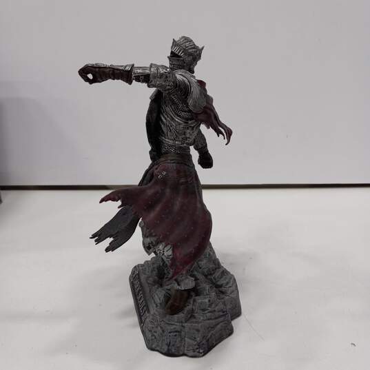 Dark Souls 3 Collector's Edition Soul Of Cinder Statue (Swords not Included) image number 3