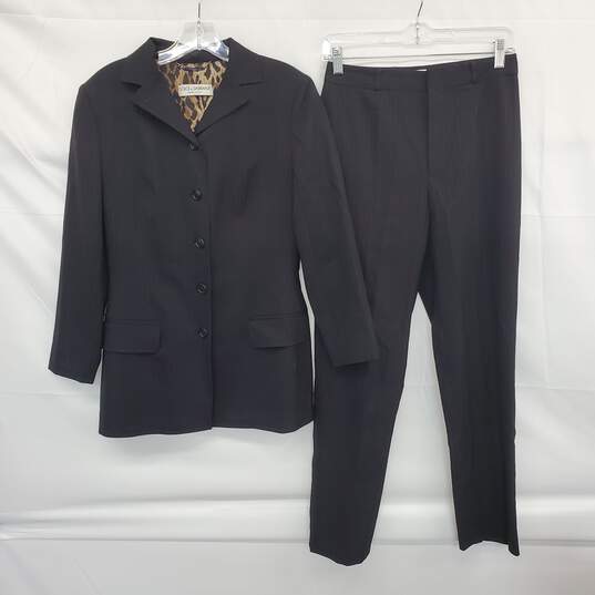 Dolce & Gabbana Wms Charcoal Grey Wool Striped 2PC Suit Size 40 AUTHENTICATED image number 1
