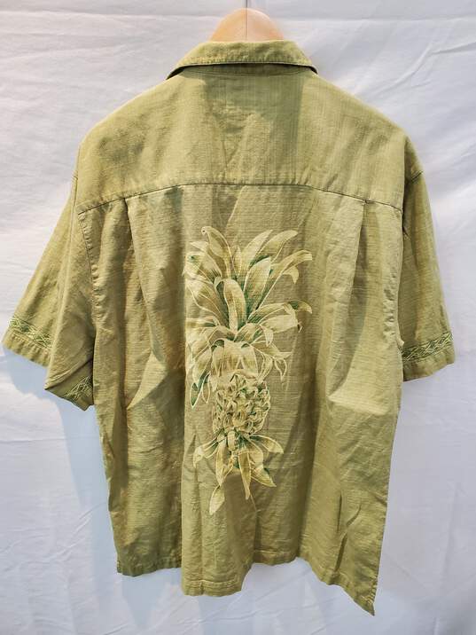 Tommy Bahama Green Short Sleeve Cotton Button Up Shirt Size M image number 2