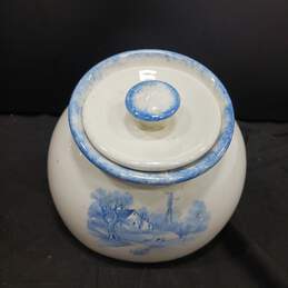 Vintage White & Blue Cookie Jar alternative image