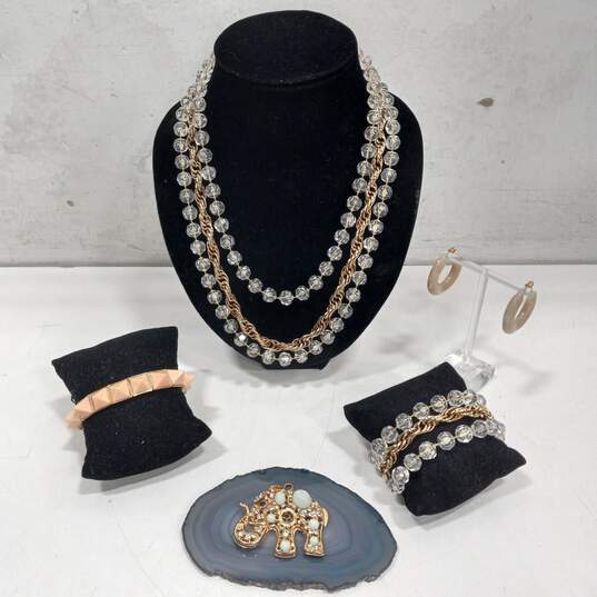 Bundles of Fashion Costume Jewelry image number 1
