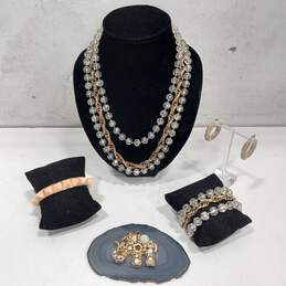 Bundles of Fashion Costume Jewelry