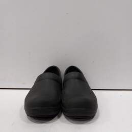Women's Black Dual Comfort Work Clogs Size 6