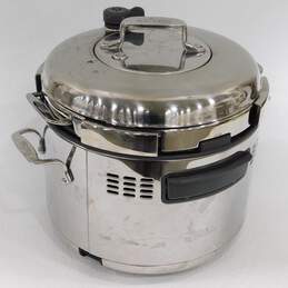 All-Clad Stainless Steel Pressure Cooker Model 99016 alternative image