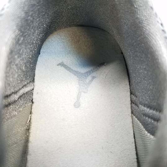 Jordan Future Low Grey Mist Men's Athletic Sneaker Size 9.5 image number 7