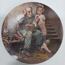 Vintage Knowles The Cobbler Norman Rockwell Art Collectors Plate Numbered 16,899F alternative image