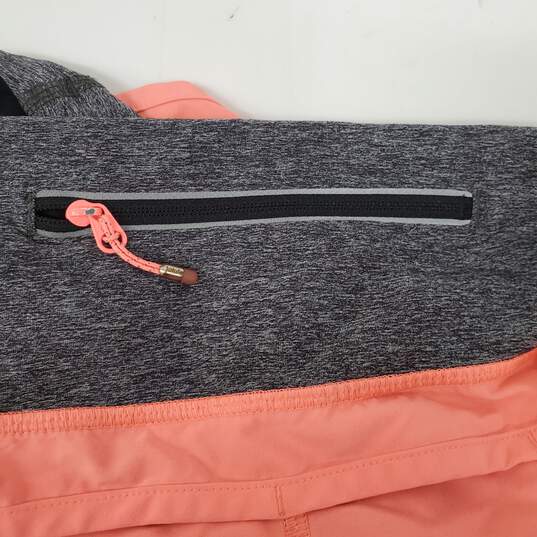 Lululemon WM's Run Speed Pink & Heathered Gray Shorts Size 10 image number 4