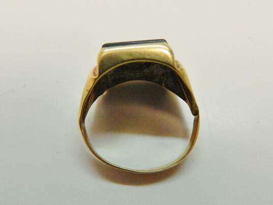Vintage 9K Yellow Gold R Initial Onyx Statement Ring 5.3g image number 4