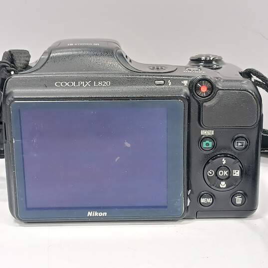 Nikon Coolpix L820 Digital Camera image number 2