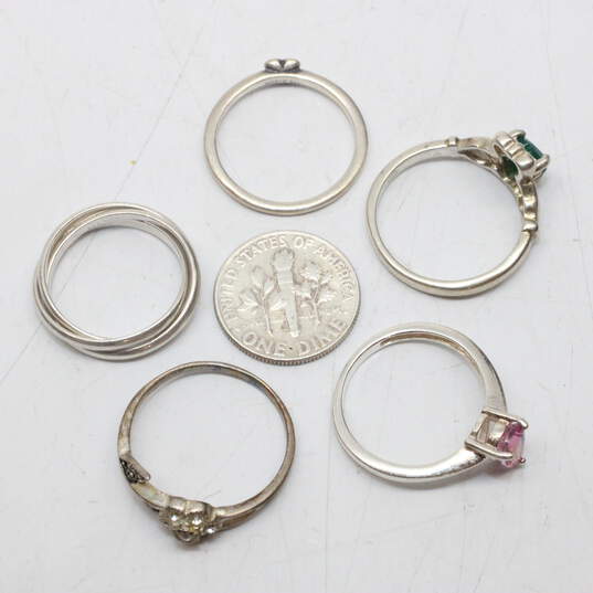 Assortment of 5 Sterling Silver Rings Sizes (5, 5.5, 6.75, 7.25, 7.25) - 10.2g image number 7