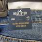 Hollister Women's Ultra High Rise Jeans SZ 00R NWT image number 4