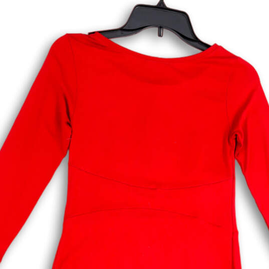 NWT Womens Red Pleated 3/4 Sleeve Round Neck Pullover Sheath Dress Size 1 image number 4