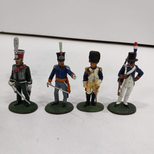 4pc Bundle of Assorted DelPrado Hand Painted Soldier Figurines image number 2