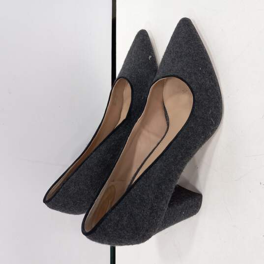 Antonio Melani Women's Grey Felt Heels Size 7.5 image number 3