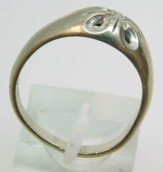 Vintage 10K White Gold Diamond Accent Ring 3.9g image number 2